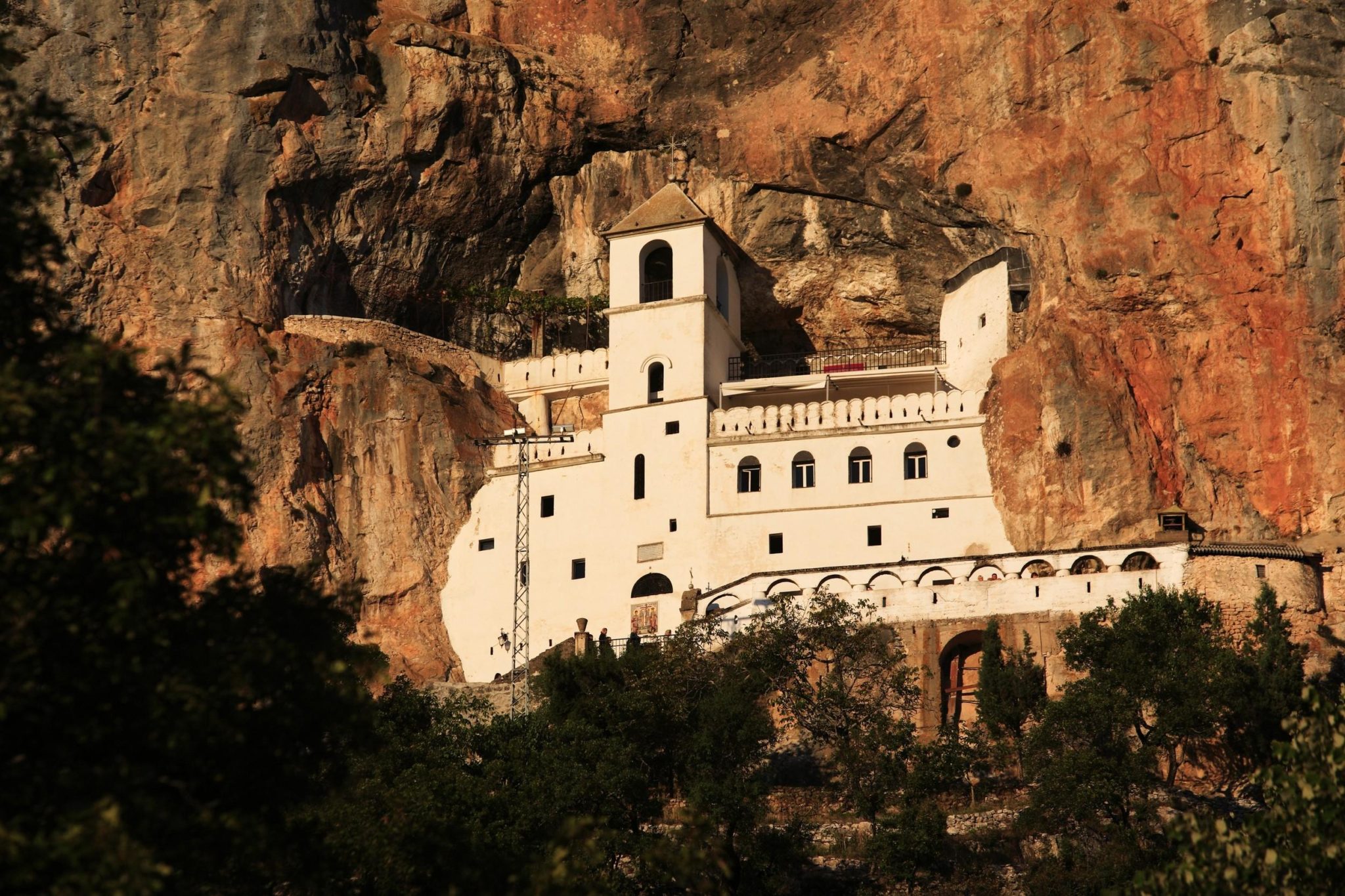 Manastir Ostrog